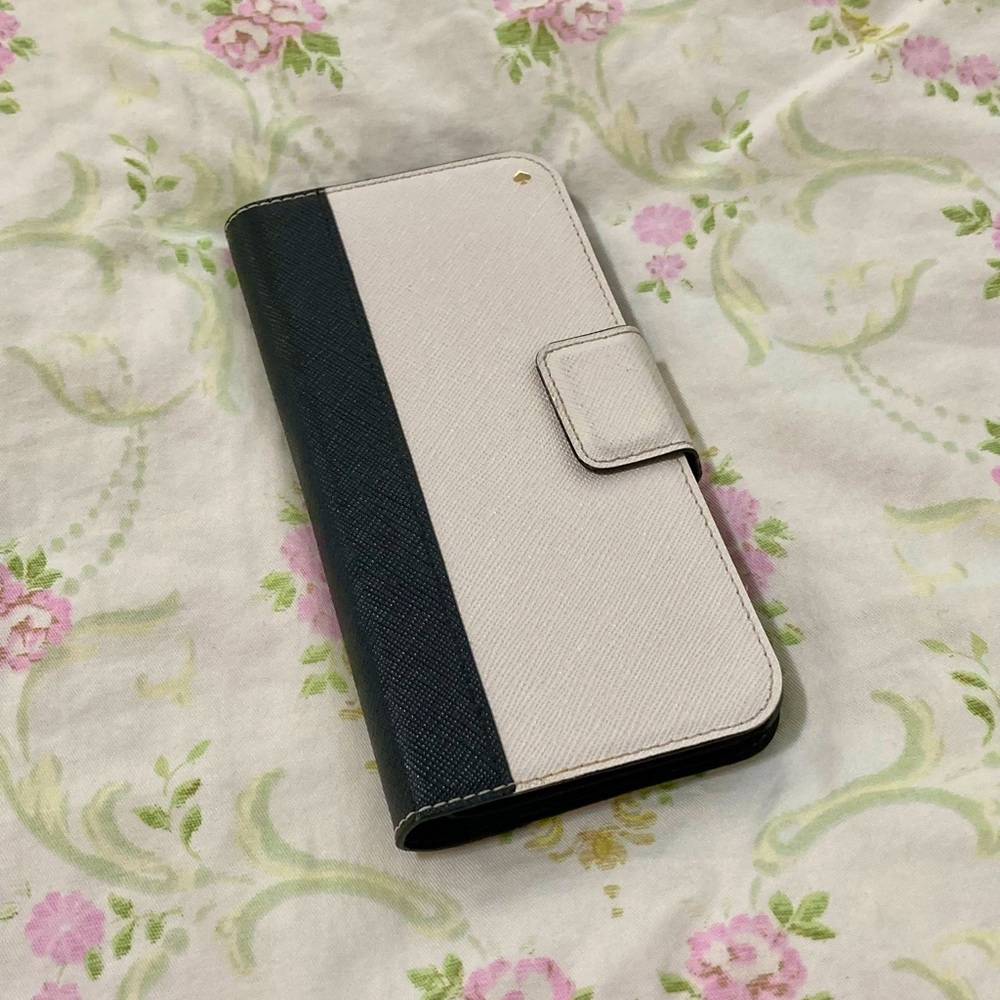 Kate Spade iPhone 8/SE2/SE3 leather wallet case